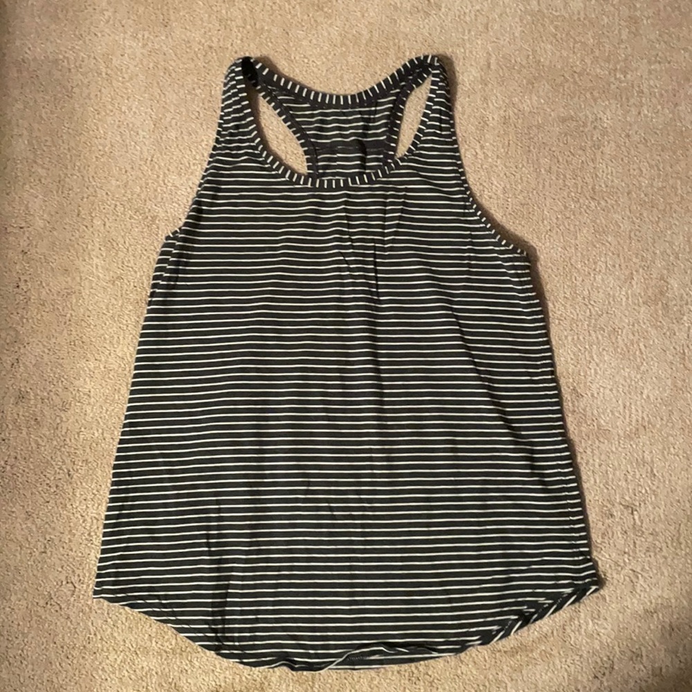 Lululemon flowy tank